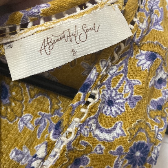 A Beautiful Soul Boho Yellow Sleeveless V-Neck Top - Picture 8 of 9